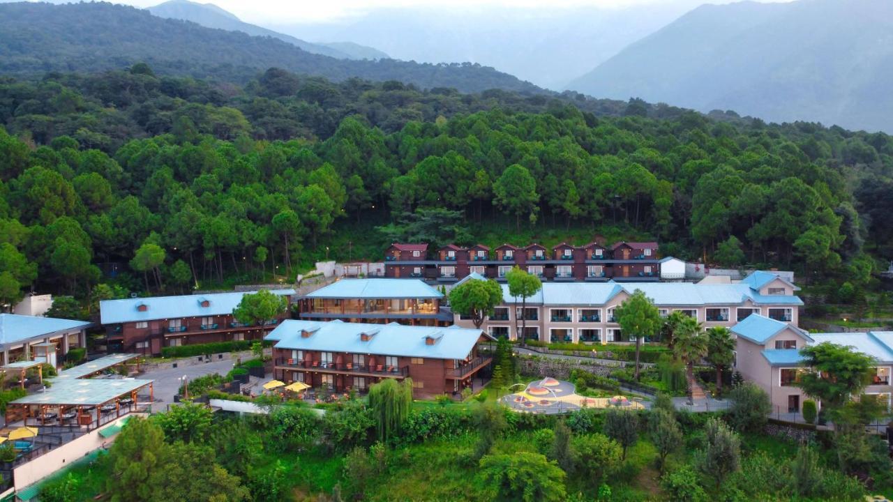 Radisson Blu Resort Dharamshala Exterior foto