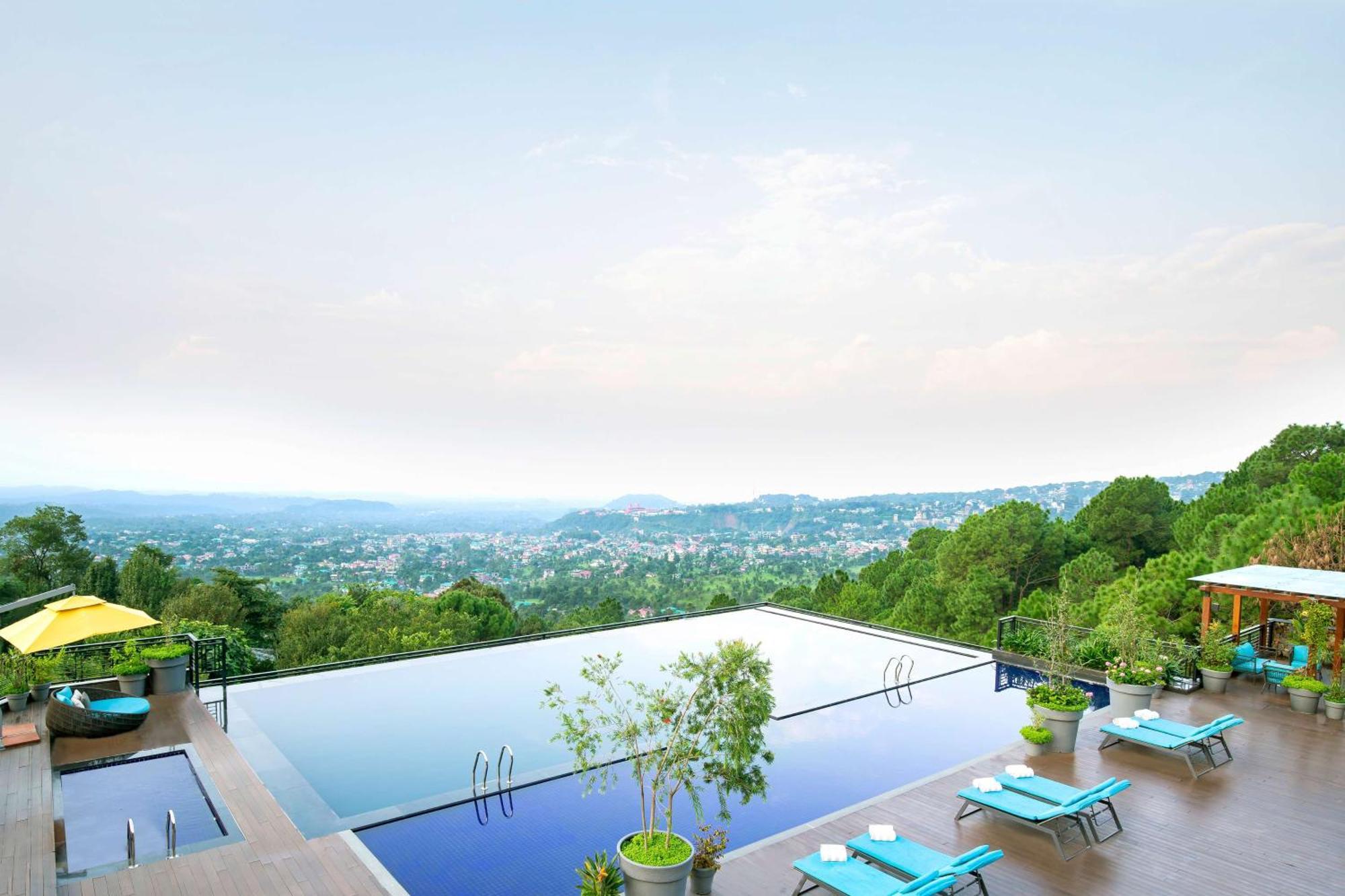 Radisson Blu Resort Dharamshala Exterior foto